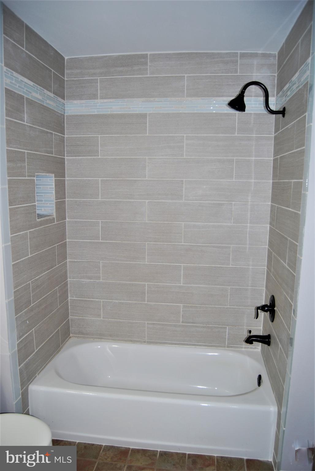 1013 Rill Road Reading, PA 19606 - Photo 22 of 26 Main bathroom shower & tub