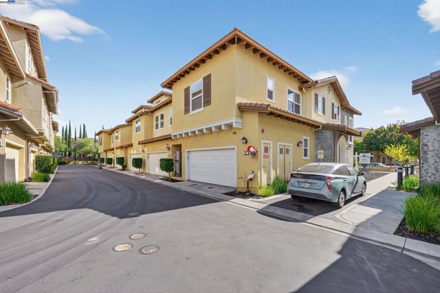 $1,280,000 | 3231 Central Parkway, Dublin, CA 94568