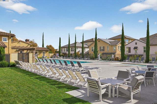 $1,280,000 | 3231 Central Parkway, Dublin, CA 94568