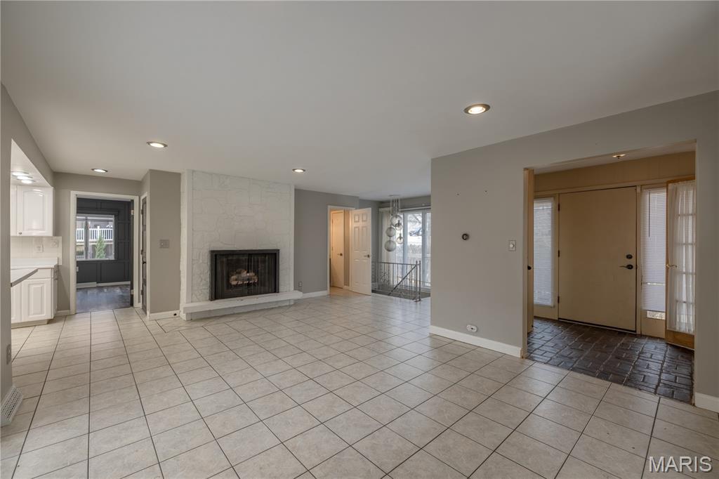 149 Rue Grand Drive Lake St. Louis, MO 63367 - Photo 3 of 39