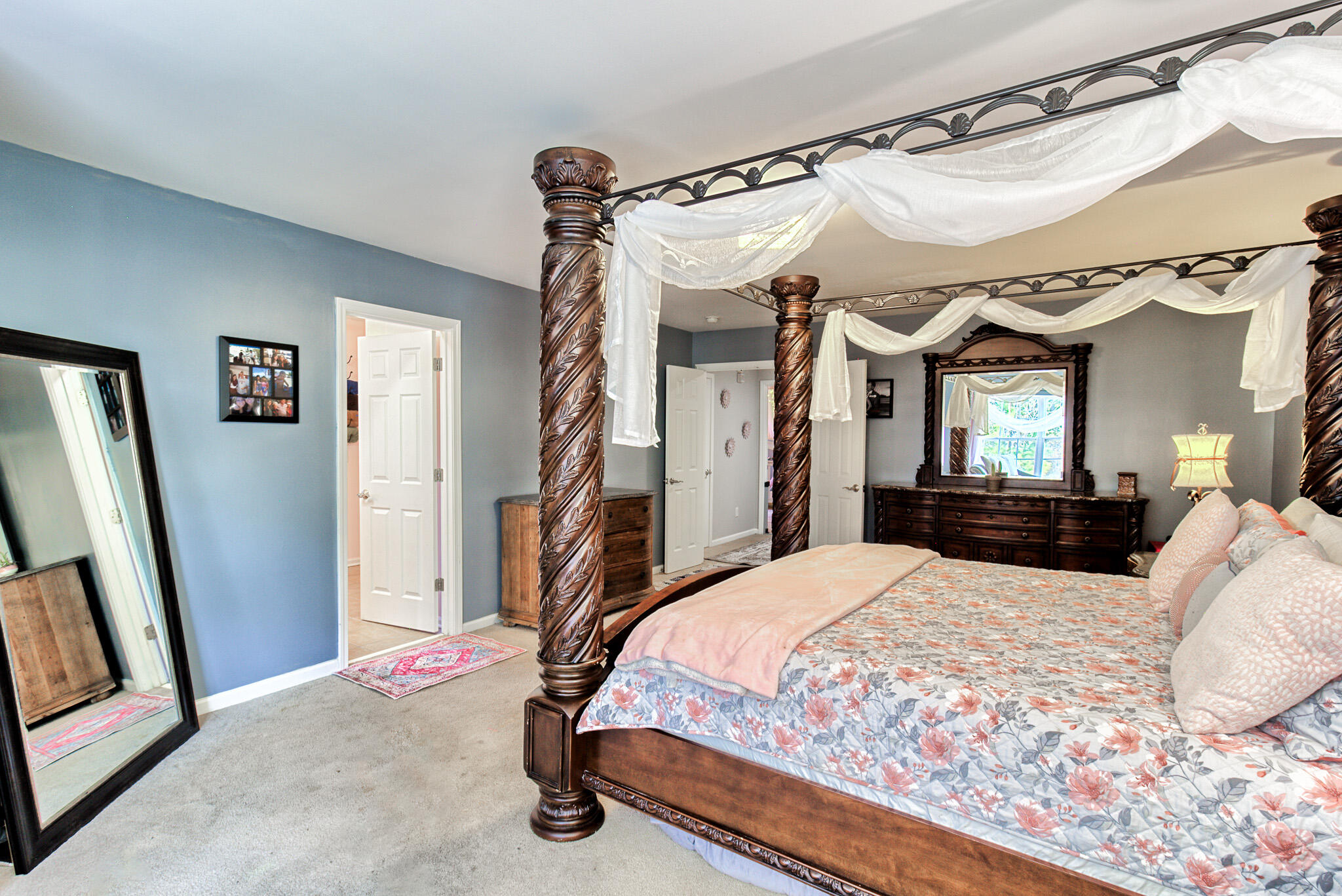 407 Decatur Drive Summerville, SC 29486 - Photo 28 of 44 Owner's bedroom