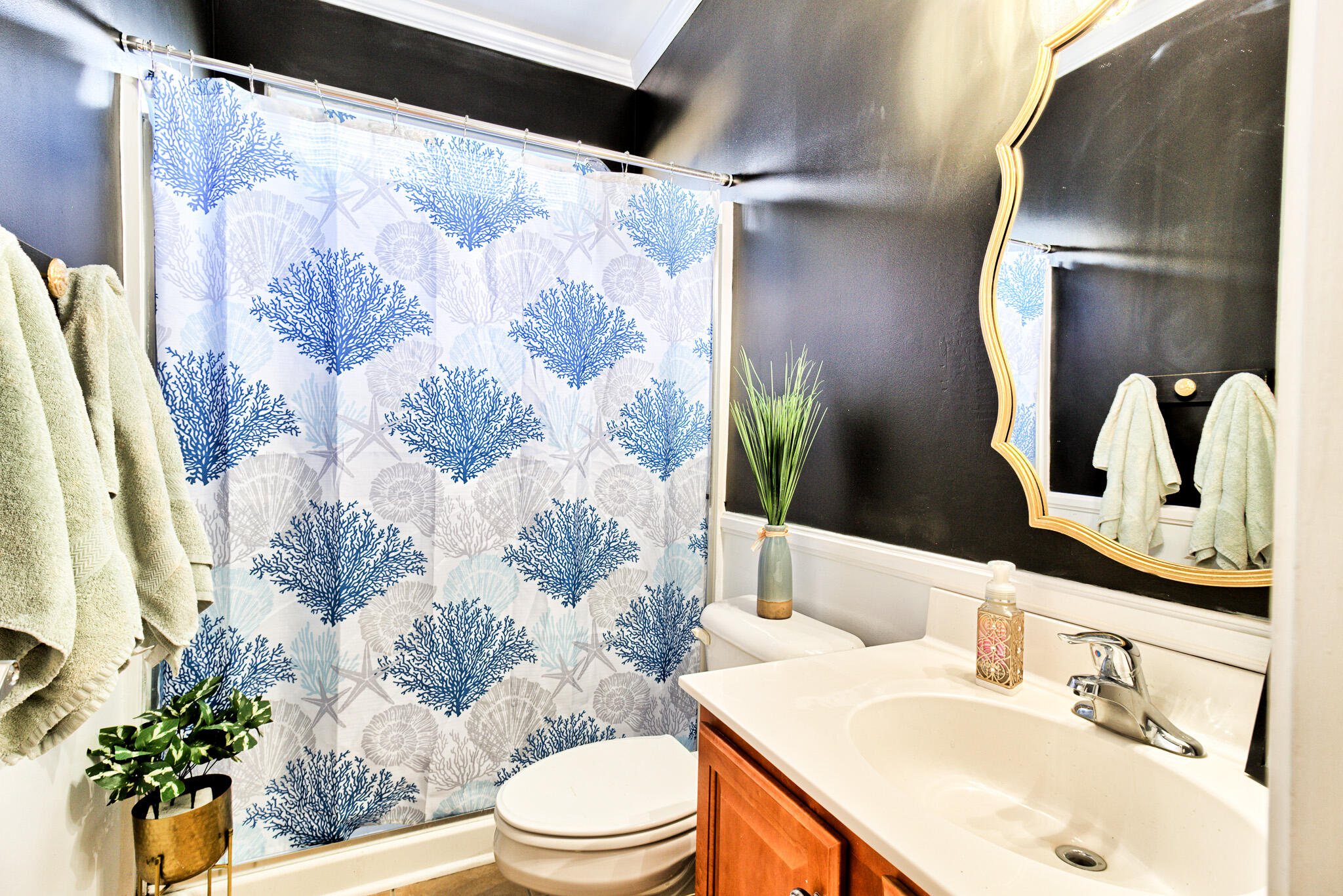 407 Decatur Drive Summerville, SC 29486 - Photo 42 of 44 Bathroom