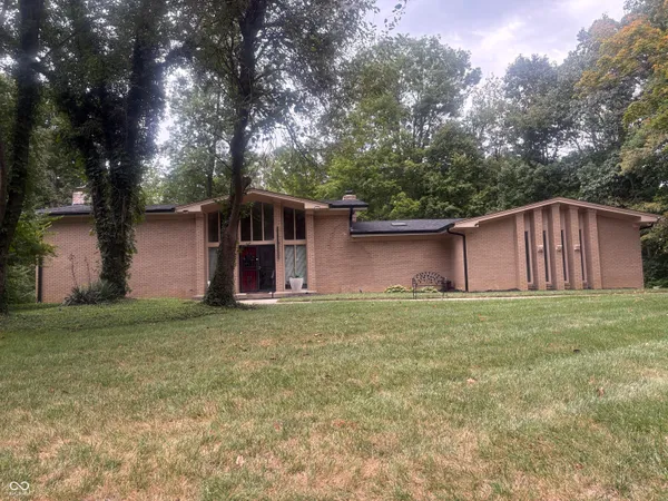 $650,000 | 5505 Far Hill Road, Indianapolis, IN 46226