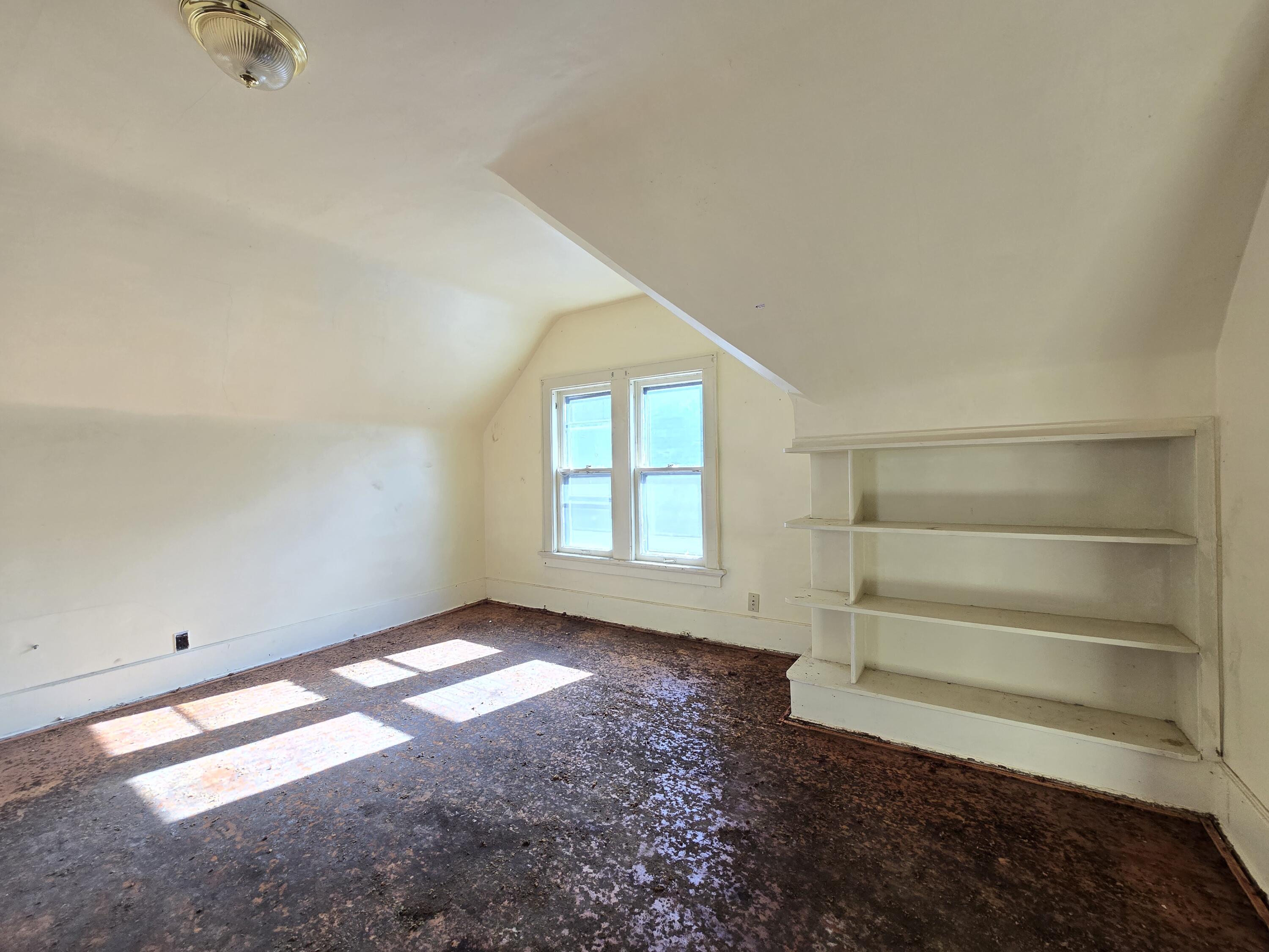 1929 North 18th Street Milwaukee, WI 53205 - Photo 23 of 40 Upper Living Room