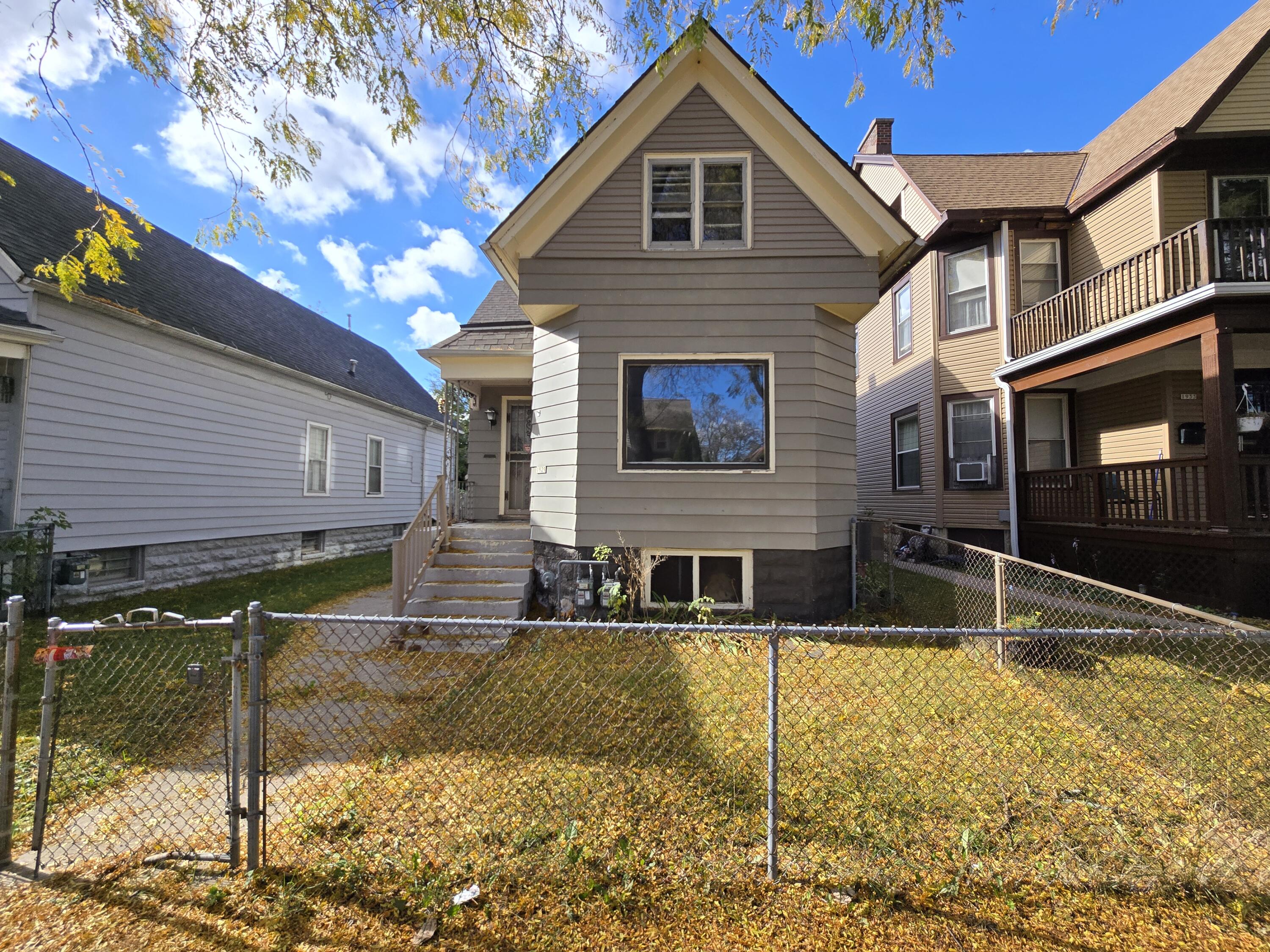 1929 North 18th Street Milwaukee, WI 53205 - Photo 40 of 40 1929 N 18th Street