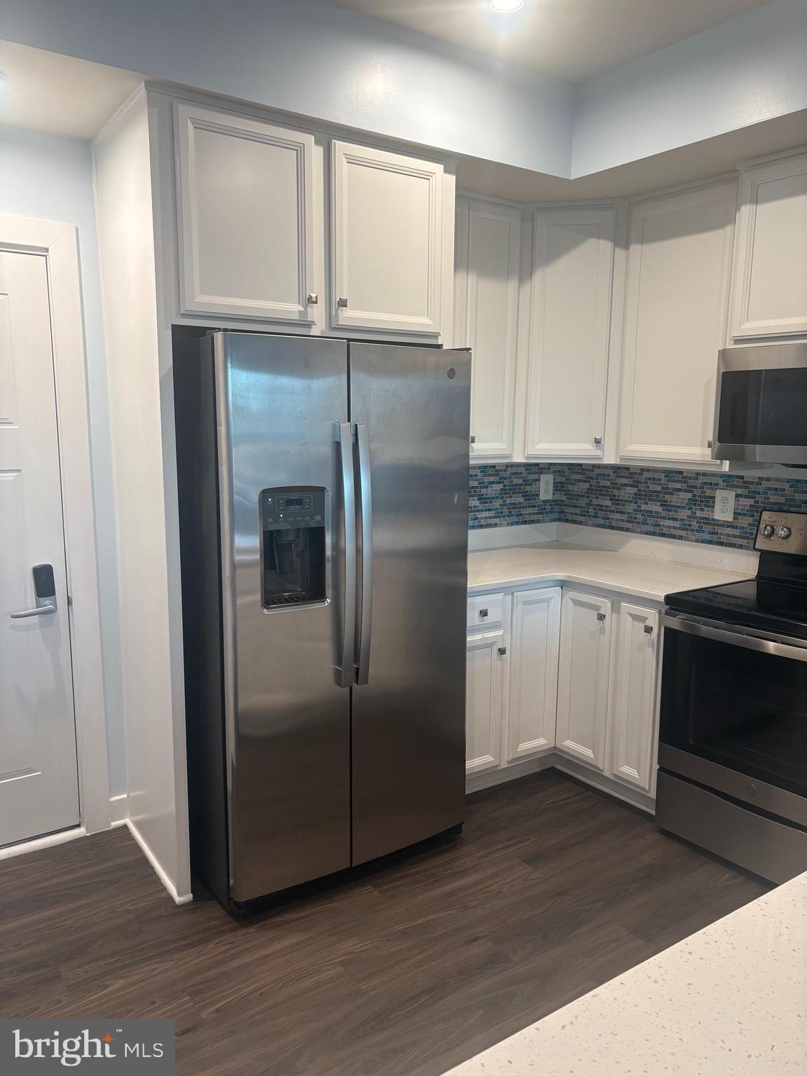 10050 American Pharoah Ln. Lane, Unit A Laurel, MD 20723 - Photo 8 of 11 Kitchen