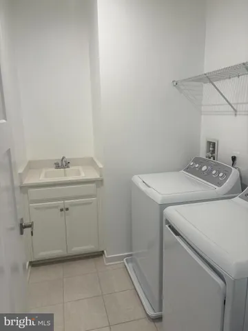 $3,200 | 10050 American Pharoah Ln. Lane, Unit A, Laurel, MD 20723