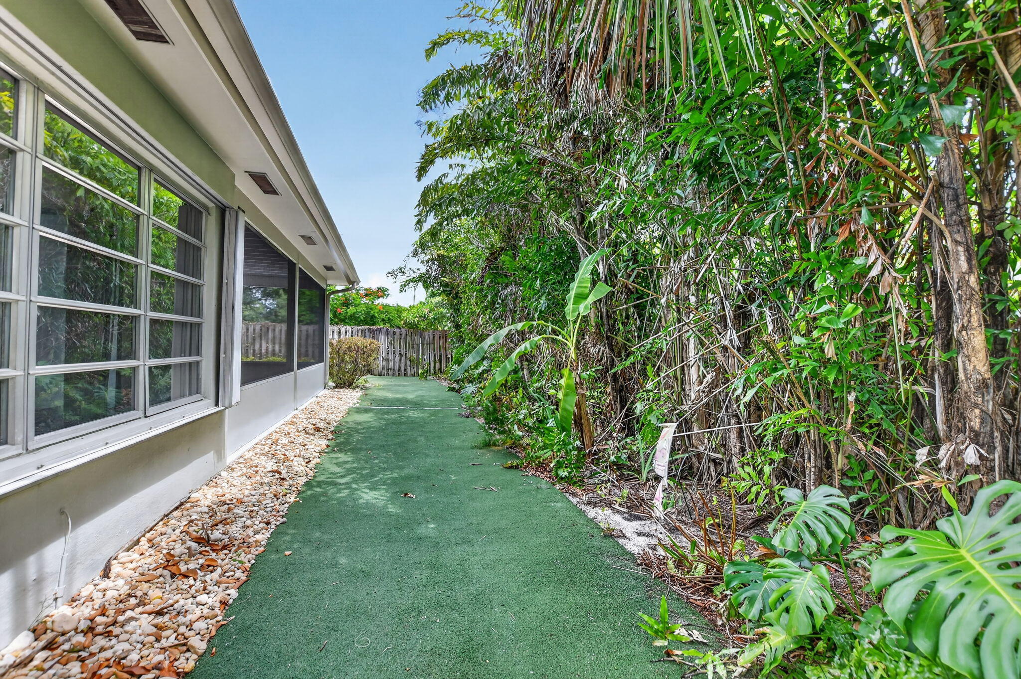 3398 Northeast 5th Avenue Boca Raton, FL 33431 - Photo 36 of 38 Backyard