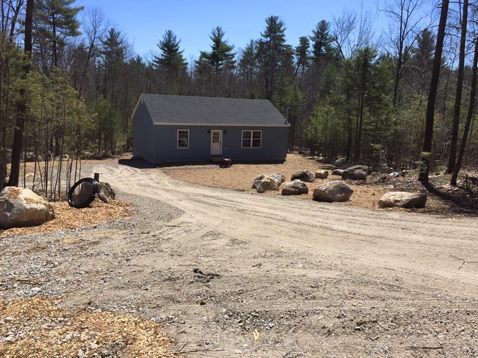 7 Mosley Road Standish, ME 04084 - Photo 1 of 4 E979FA94-0E8A-4F91-A05C-E50CA4D4F816