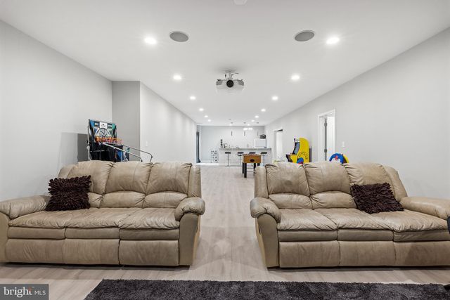 $925,000 | 3621 Wagner Lane, Chester Springs, PA 19425