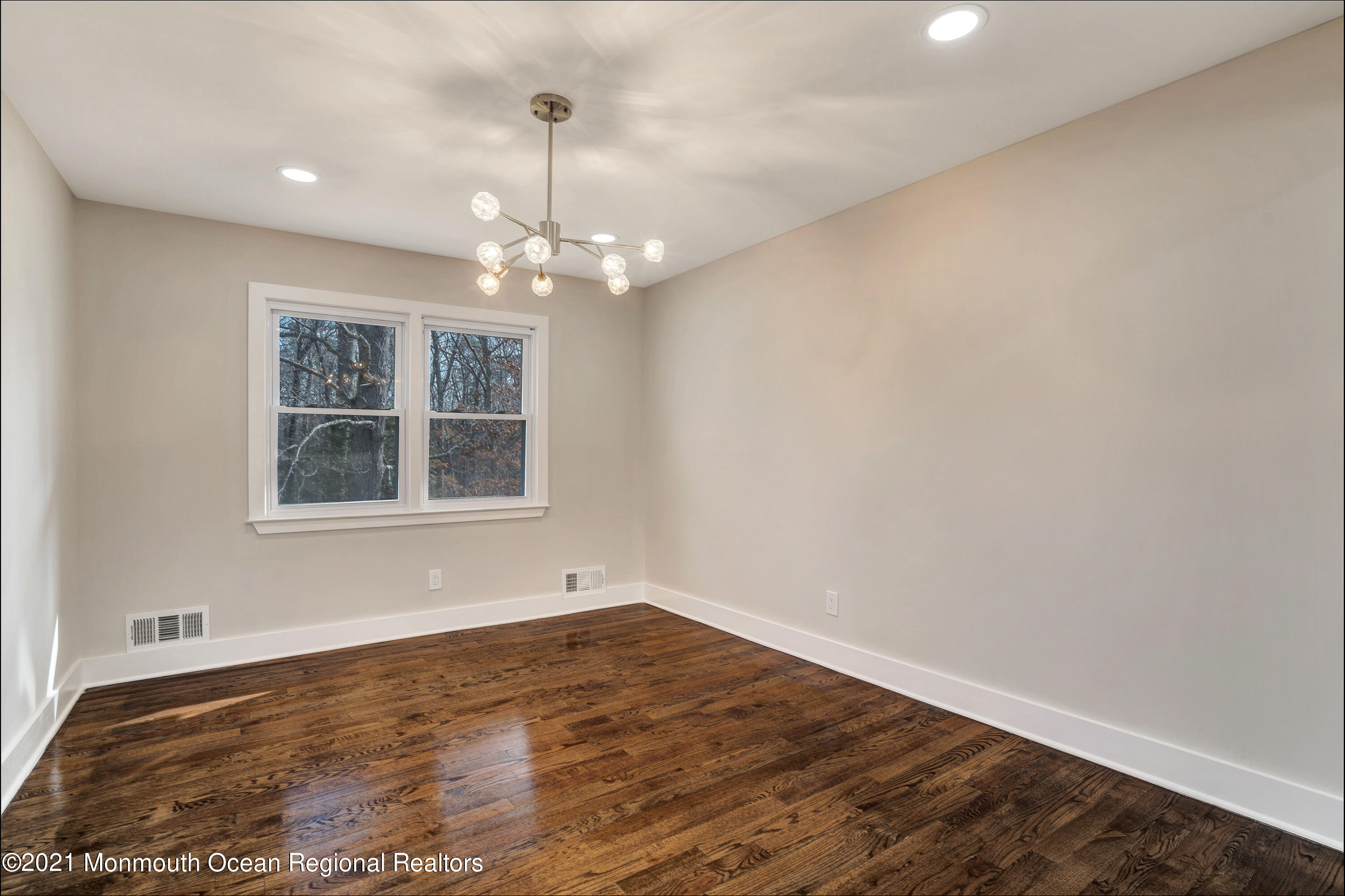 49 Butterfly Road Jackson, NJ 08527 - Photo 8 of 28 014_dsc07467