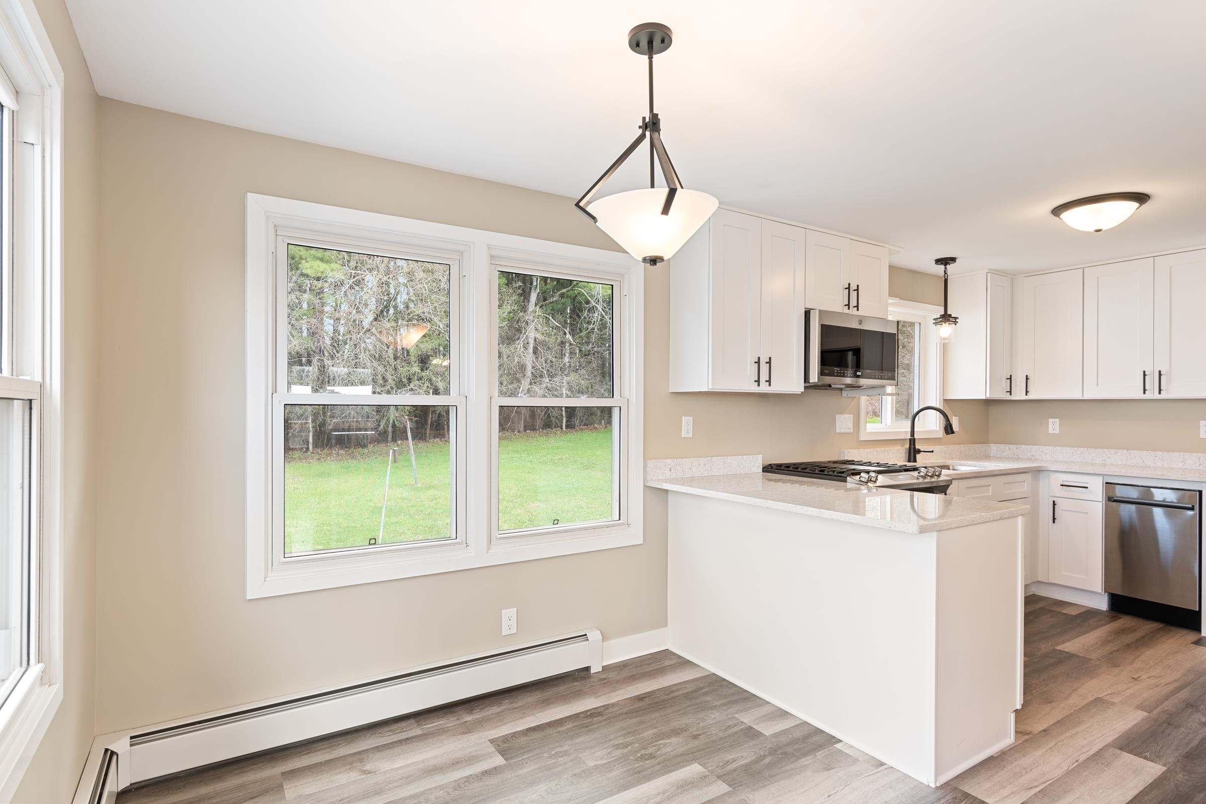 W2252 Spring Lake Road Markesan, WI 53946 - Photo 13 of 65