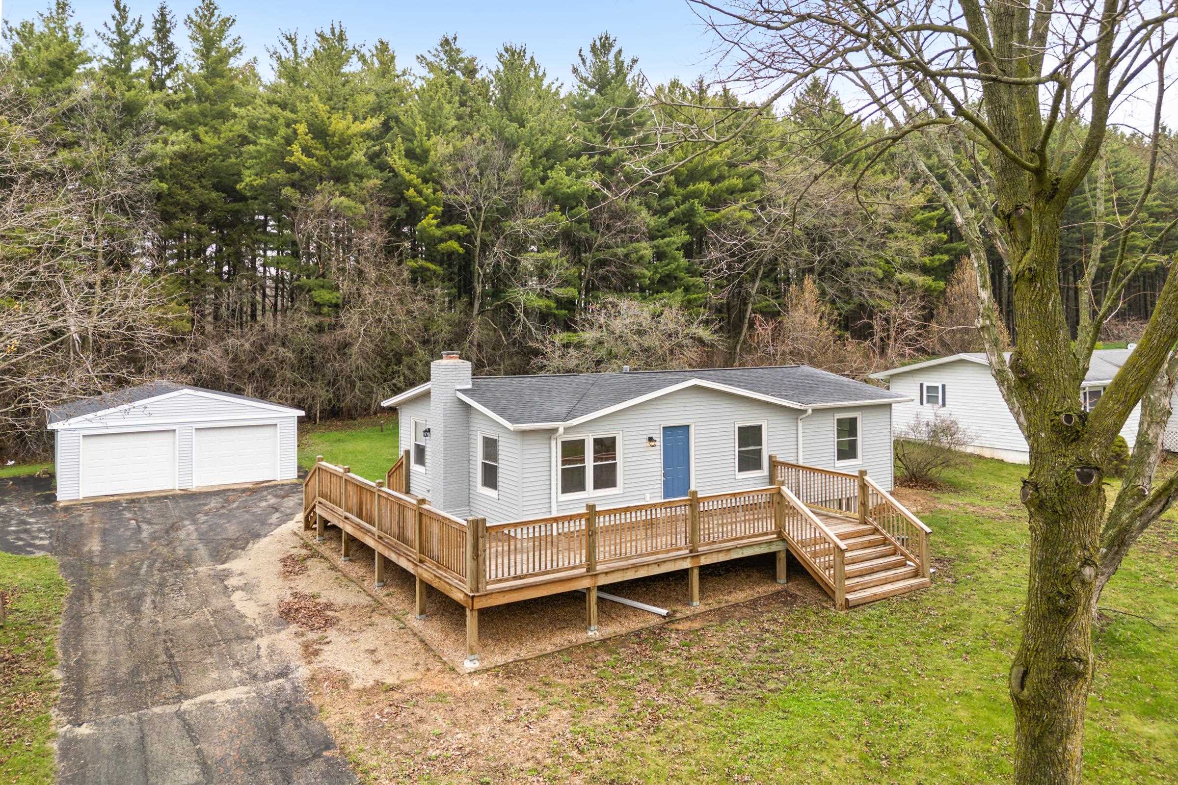 W2252 Spring Lake Road Markesan, WI 53946 - Photo 41 of 65