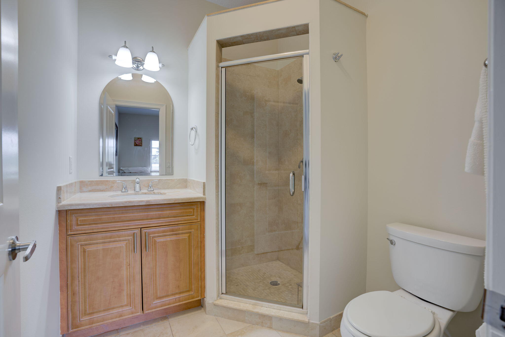 816 Prosperity Farms Road, Unit 5 North Palm Beach, FL 33408 - Photo 21 of 38 18-web-or-mls-_MLP0432_3_4_5_6-Edit