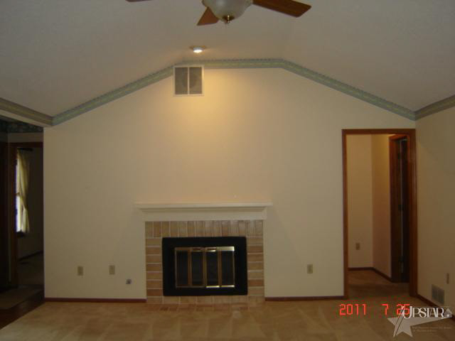 2712 Ridge Valley Drive Fort Wayne, IN 46804 - Photo 2 of 22 Gallery Image 2