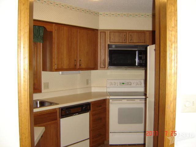2712 Ridge Valley Drive Fort Wayne, IN 46804 - Photo 5 of 22 Gallery Image 5