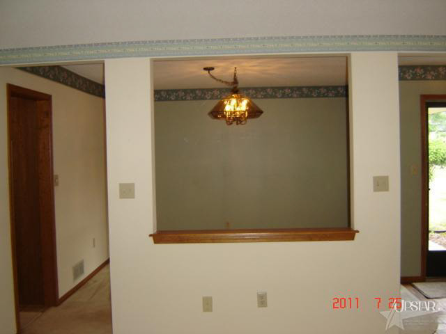 2712 Ridge Valley Drive Fort Wayne, IN 46804 - Photo 7 of 22 Gallery Image 7