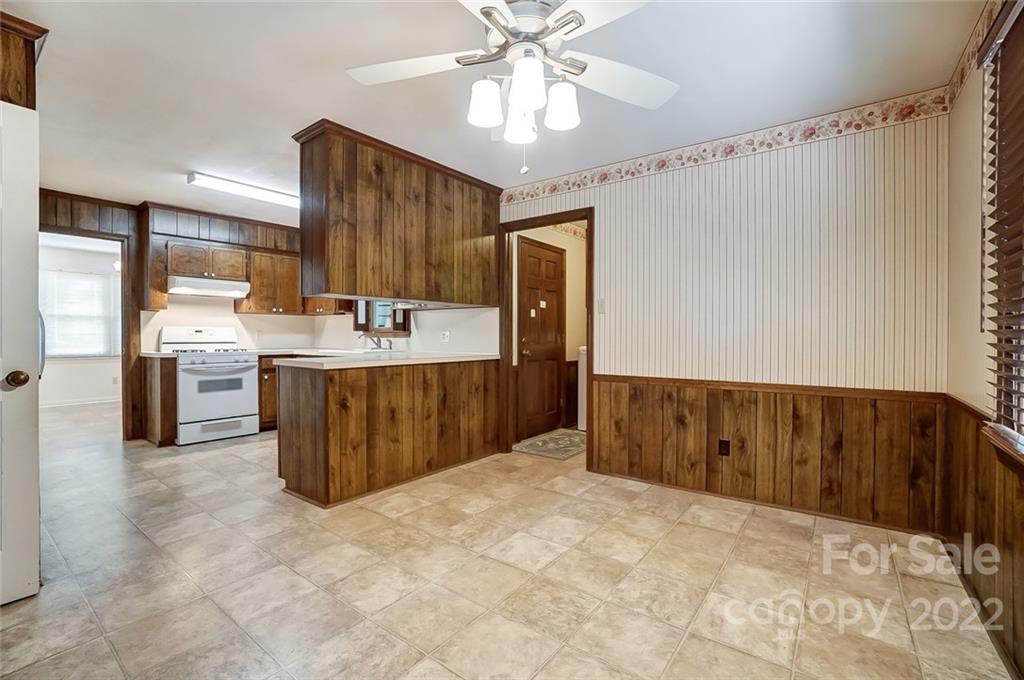 1226 Hawthorne Road Lancaster, SC 29720 - Photo 14 of 44 Gallery Image 14