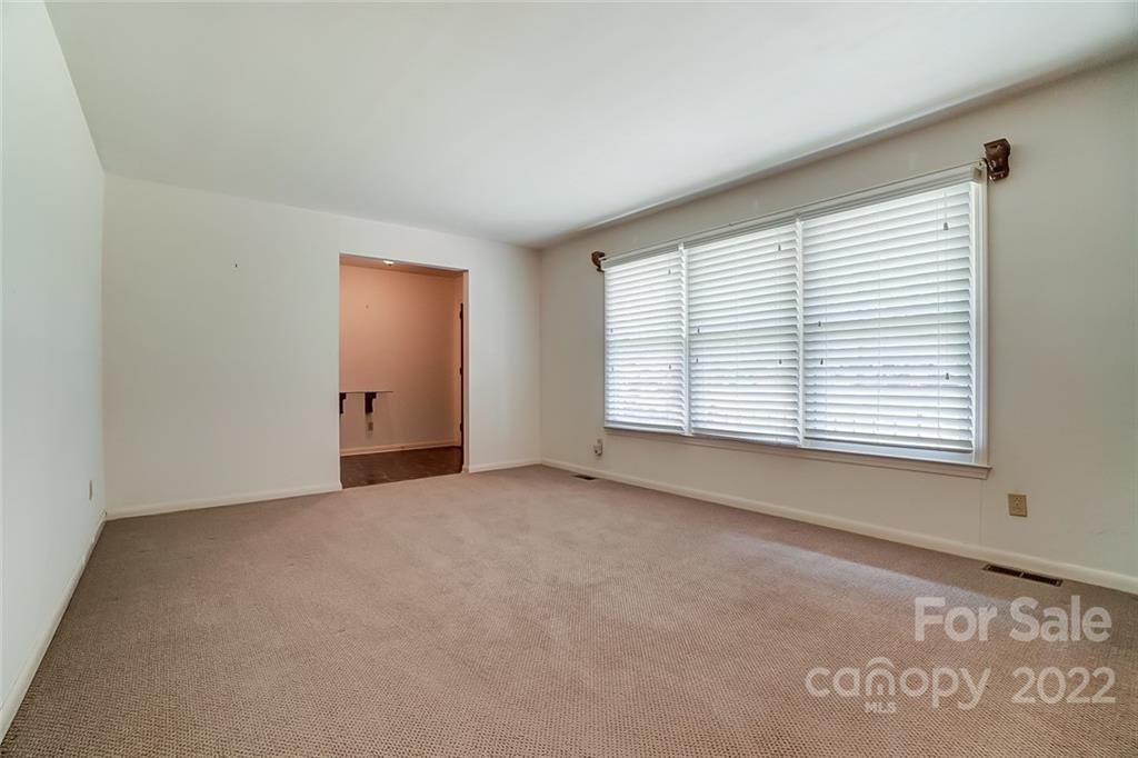 1226 Hawthorne Road Lancaster, SC 29720 - Photo 5 of 44 Gallery Image 5