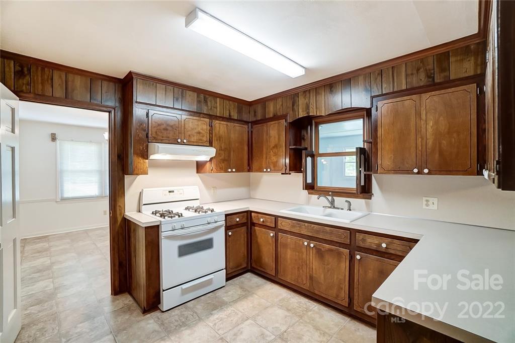 1226 Hawthorne Road Lancaster, SC 29720 - Photo 10 of 44 Gallery Image 10