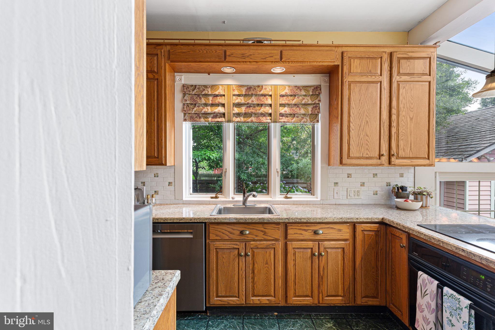 209 Warwick Road Haddonfield, NJ 08033 - Photo 13 of 46 Kitchen