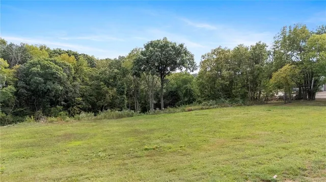 $285,000 | 26775 West 73rd Street, Shawnee, KS 66227