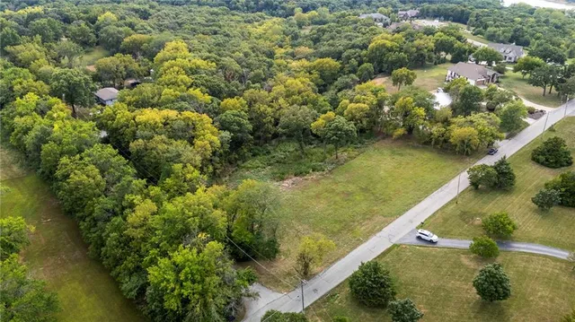 $285,000 | 26775 West 73rd Street, Shawnee, KS 66227