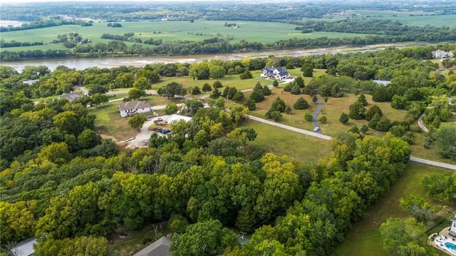 $285,000 | 26775 West 73rd Street, Shawnee, KS 66227