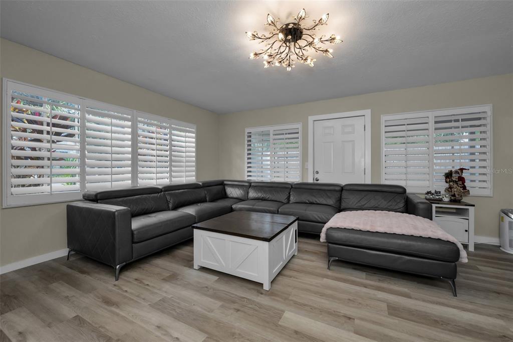 5 Hayes Road Oldsmar, FL 34677 - Photo 13 of 31 Gallery Image 13