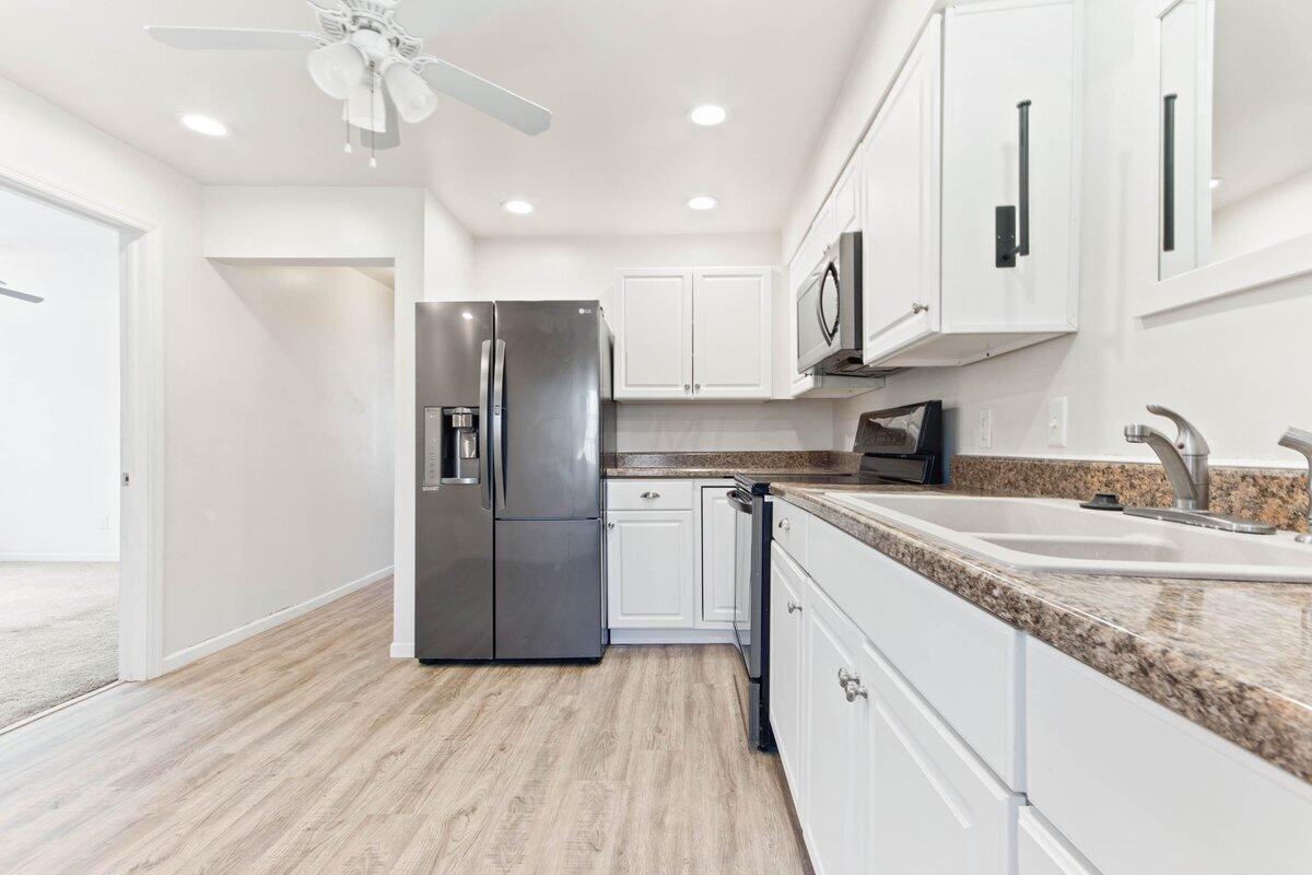 1850 Demorest Road Columbus, OH 43228 - Photo 9 of 25 Kitchen 3 (3)