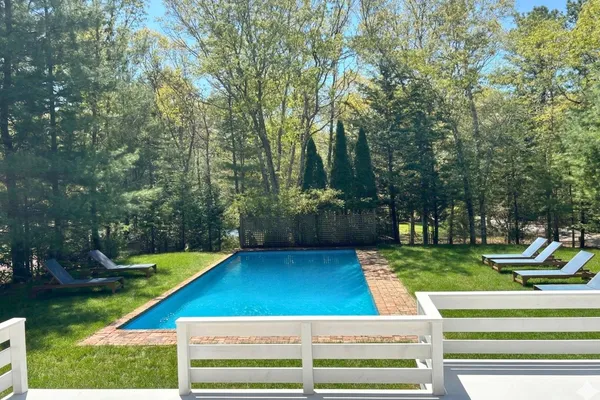 $35,000 | 14 Mulford Avenue, East Hampton, NY 11937