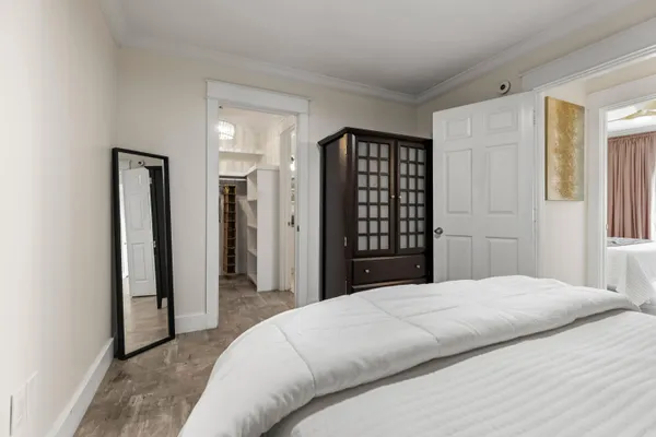 a view of walk in closet