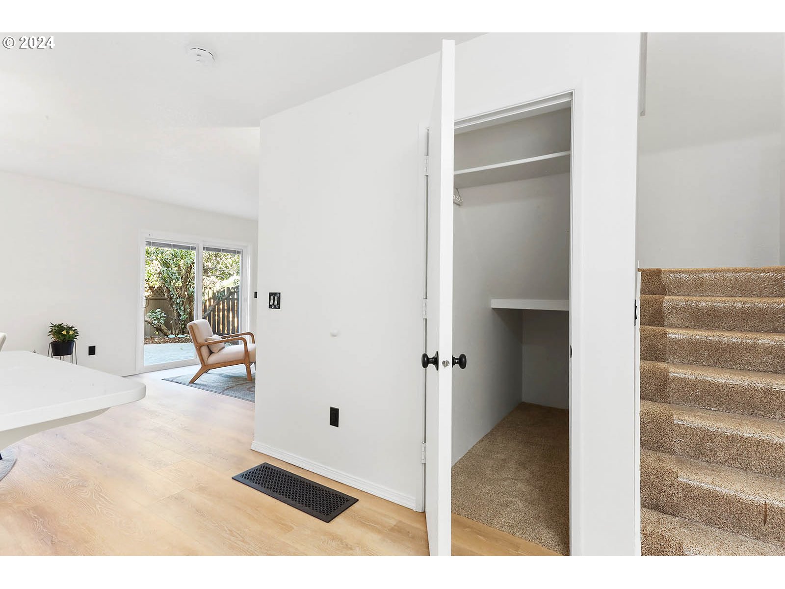 1710 B Street Hood River, OR 97031 - Photo 11 of 42 a view of a room with wooden floor and a window