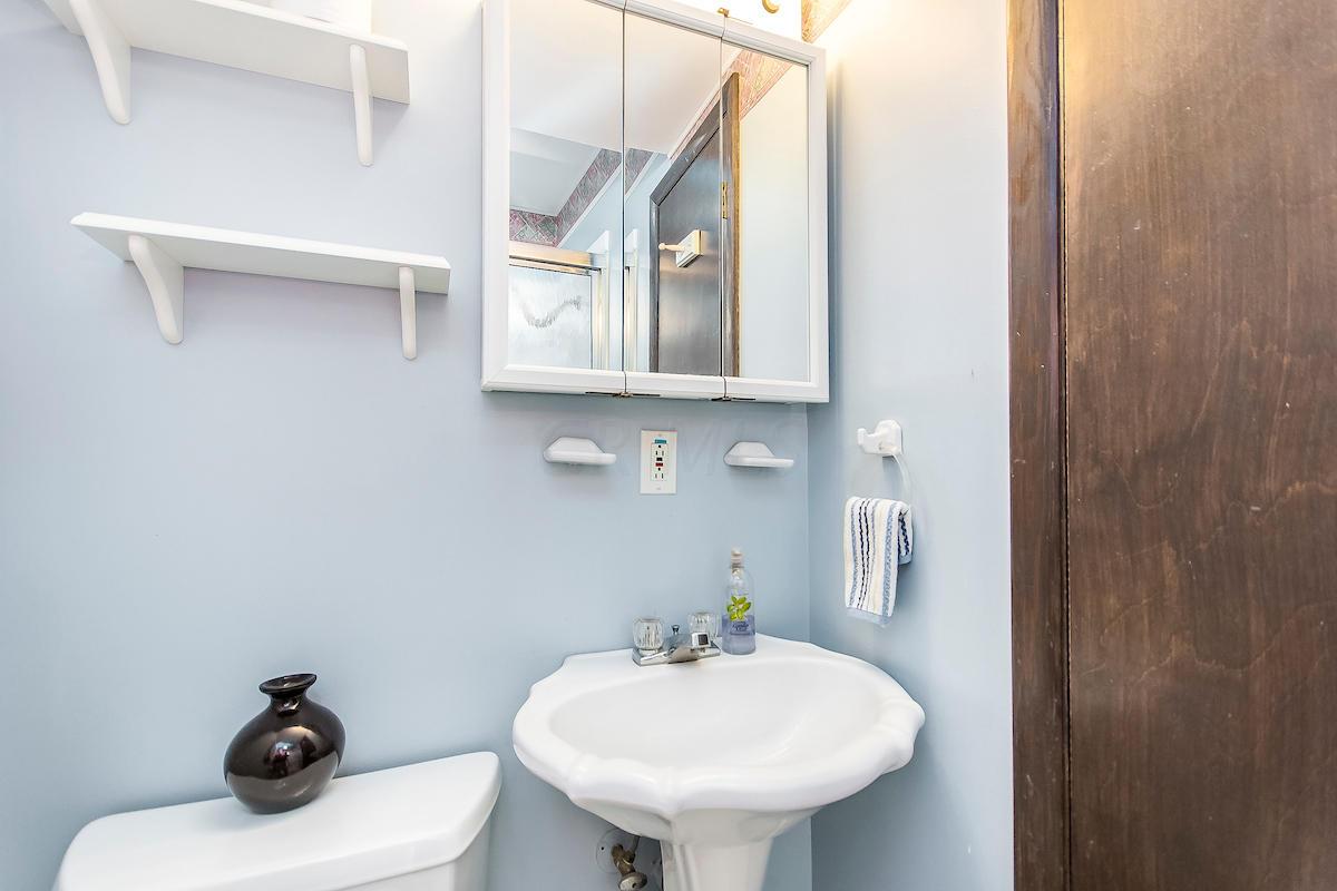 515 Old Farm Road Columbus, OH 43213 - Photo 24 of 32 Gallery Image 24