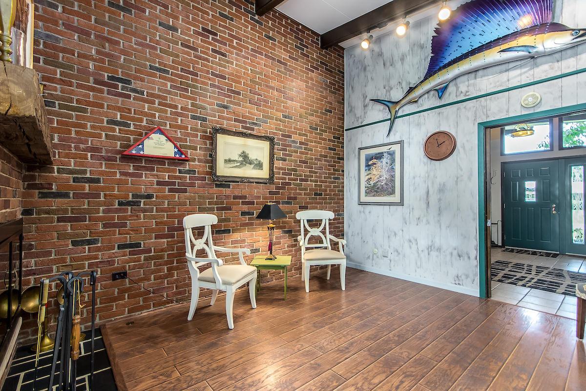 515 Old Farm Road Columbus, OH 43213 - Photo 4 of 32 Gallery Image 4