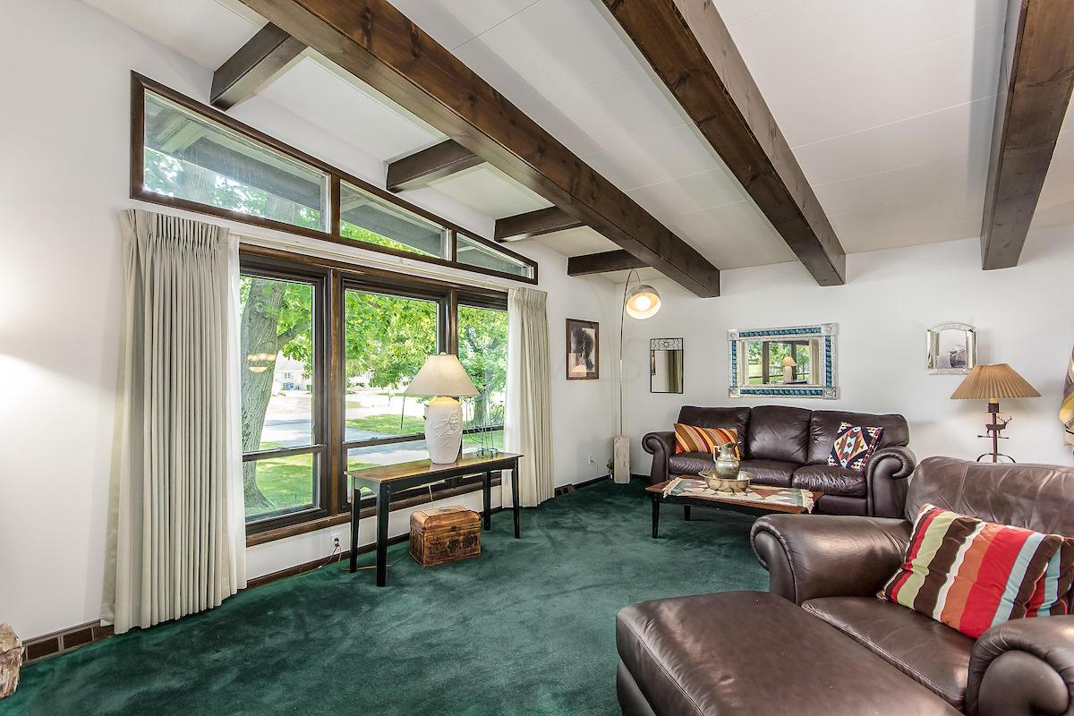 515 Old Farm Road Columbus, OH 43213 - Photo 6 of 32 Gallery Image 6