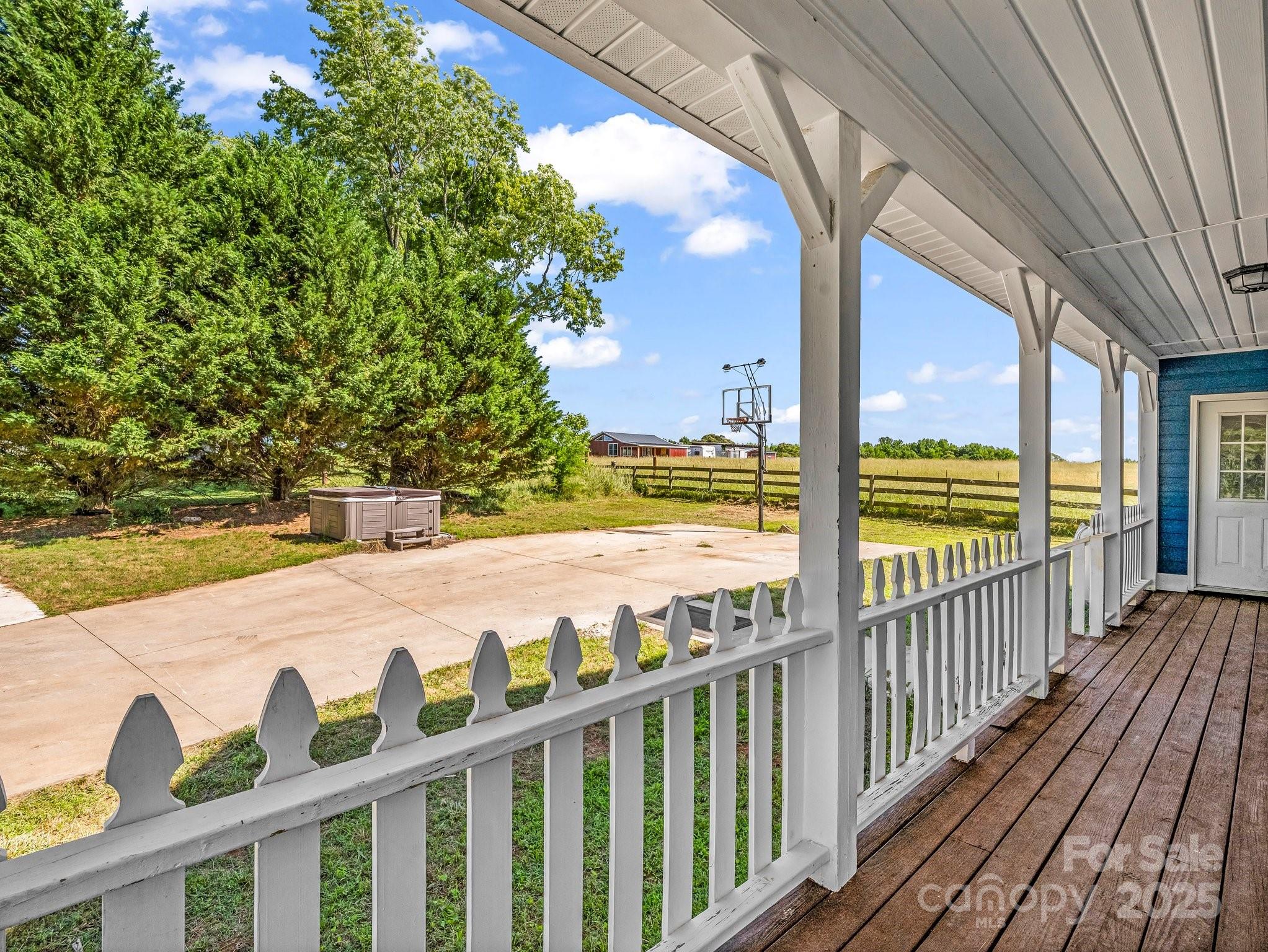 4830 Chesnee Road Rutherfordton, NC 28139 - Photo 17 of 45 a view of a balcony with ocean view