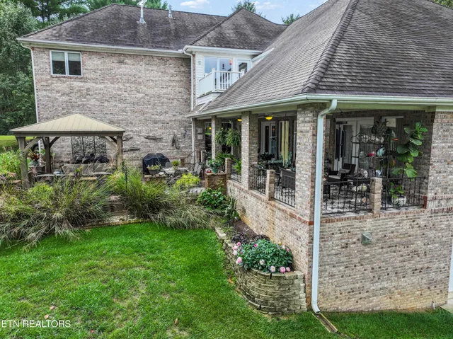 $995,000 | 108 Deerfield Lane, Oak Ridge, TN 37830