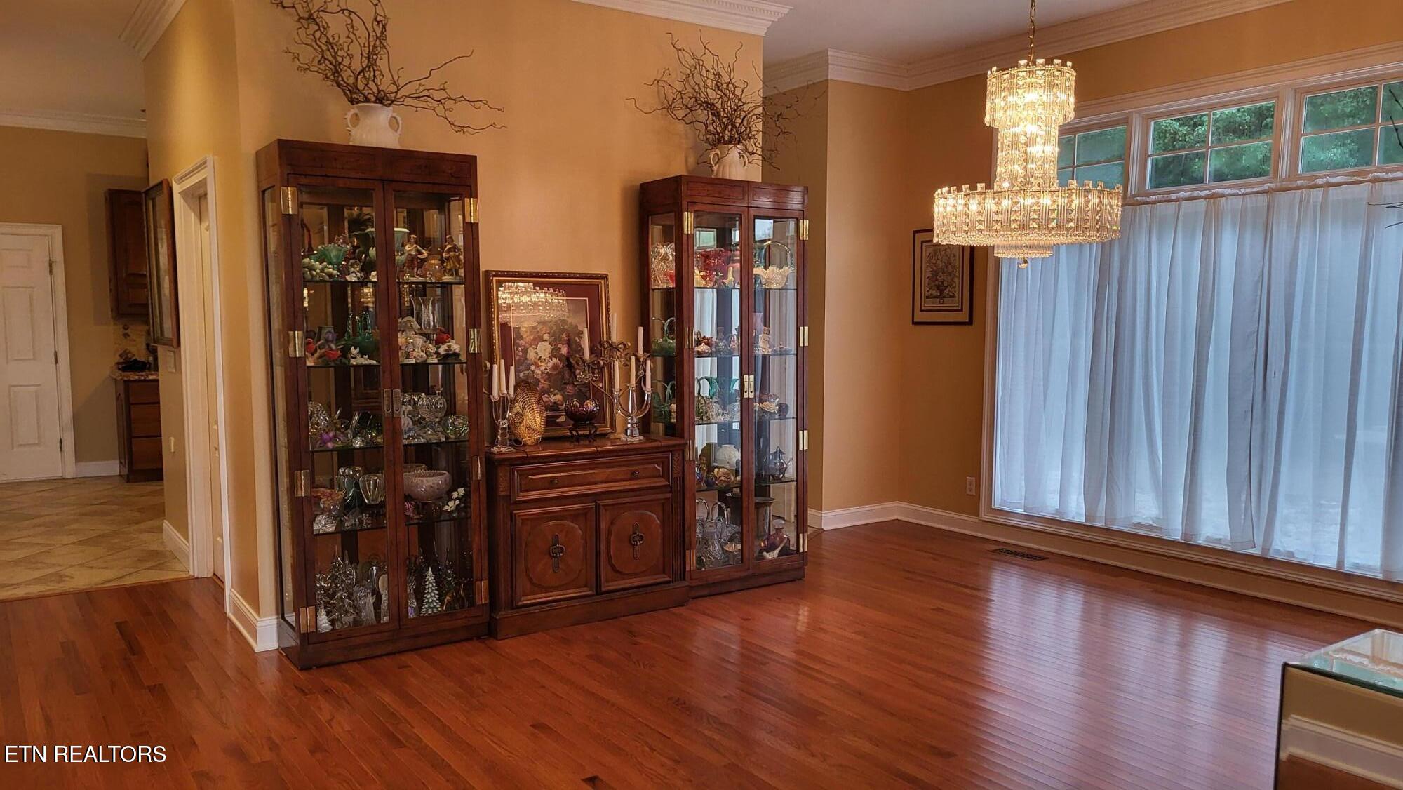 108 Deerfield Lane Oak Ridge, TN 37830 - Photo 15 of 35 7