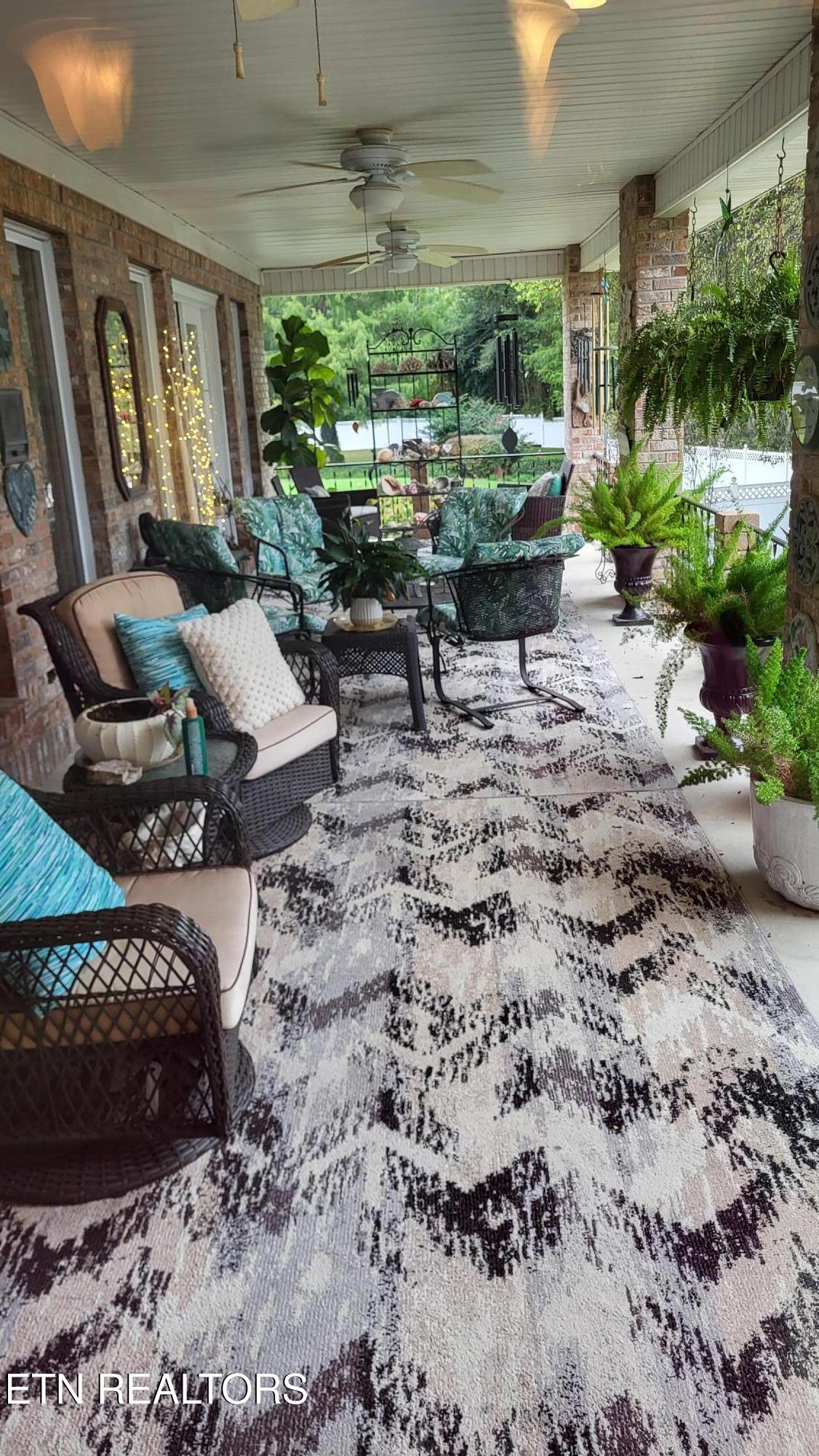 108 Deerfield Lane Oak Ridge, TN 37830 - Photo 7 of 35 8