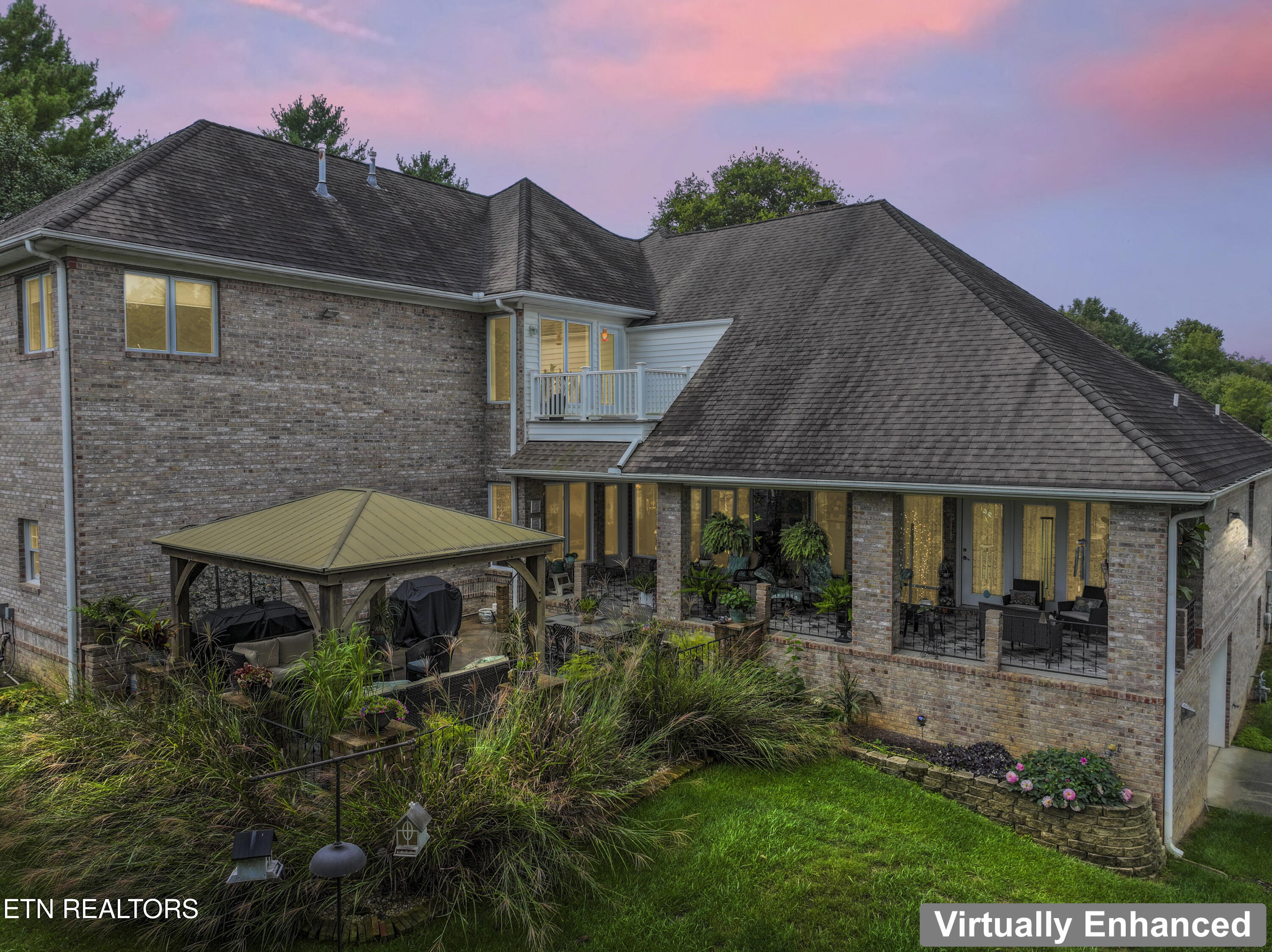 108 Deerfield Lane Oak Ridge, TN 37830 - Photo 10 of 35 photos_high_resolution_DJI_2025092523404