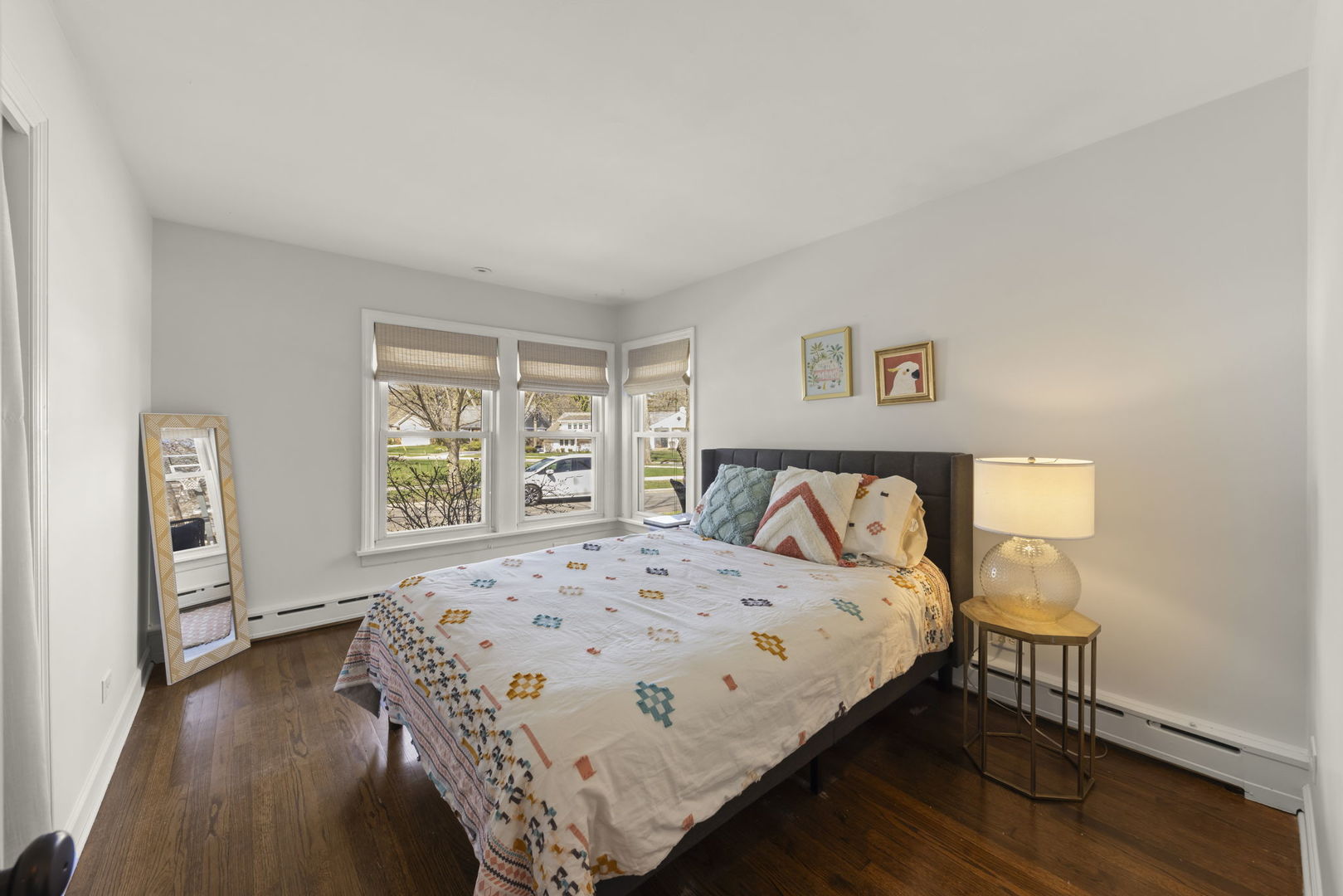 255 Crest Road Glen Ellyn, IL 60137 - Photo 16 of 28 Gallery Image 16