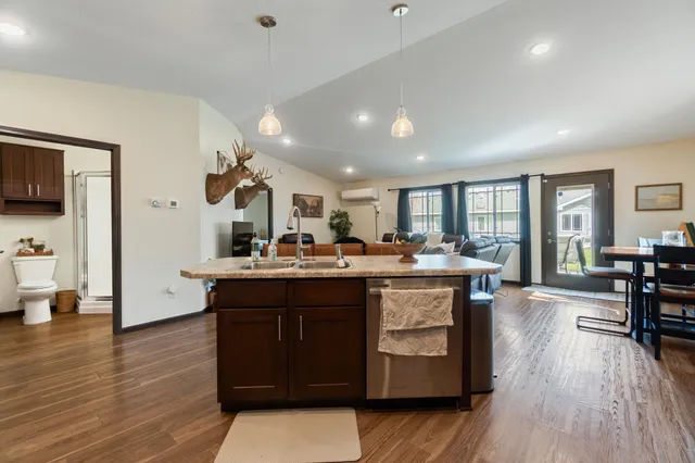 $319,900 | 1615 30th Street Northwest, Unit 34, Bemidji, MN 56601