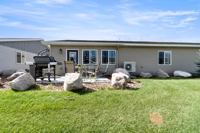 $319,900 | 1615 30th Street Northwest, Unit 34, Bemidji, MN 56601