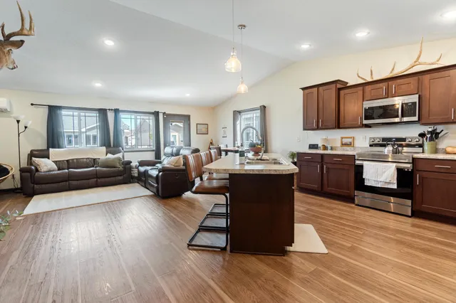 $319,900 | 1615 30th Street Northwest, Unit 34, Bemidji, MN 56601