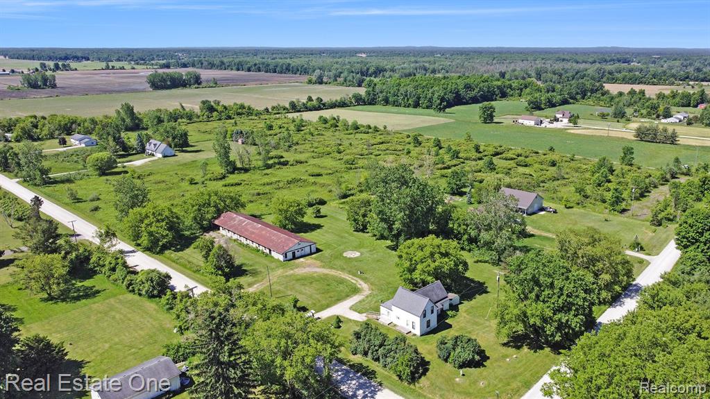 1737 Sperry Road Allenton, MI 48002 - Photo 38 of 53