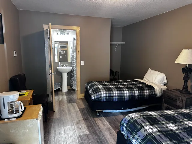 $649,000 | 240 North State Road, Alma, WI 54610