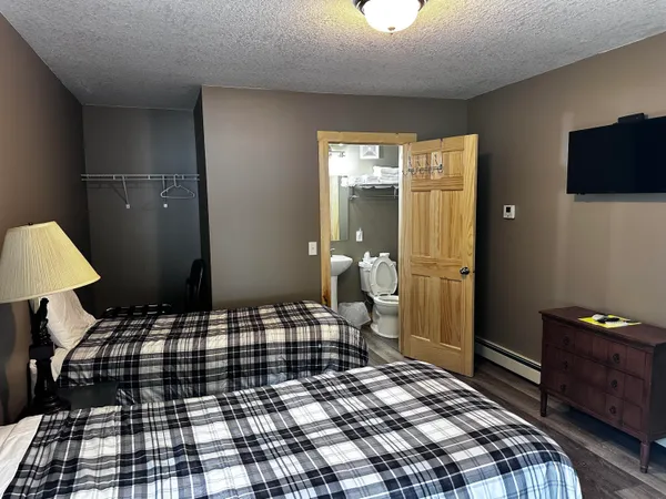 $595,000 | 240 North State Road, Alma, WI 54610