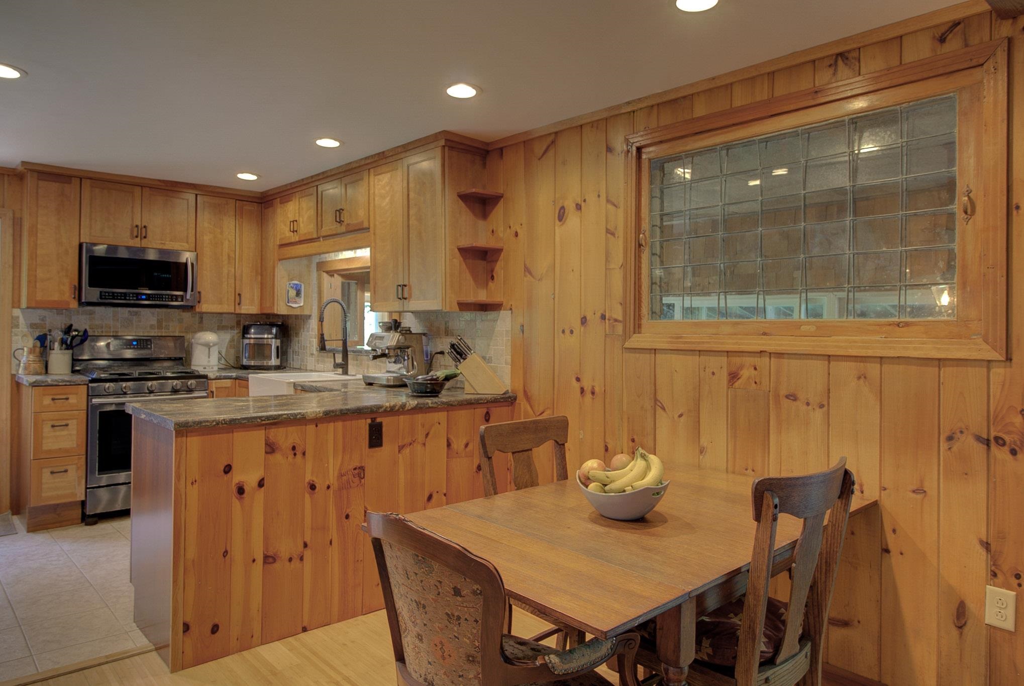 1160 Blockhouse Point Road North Hero, VT 05474 - Photo 27 of 60