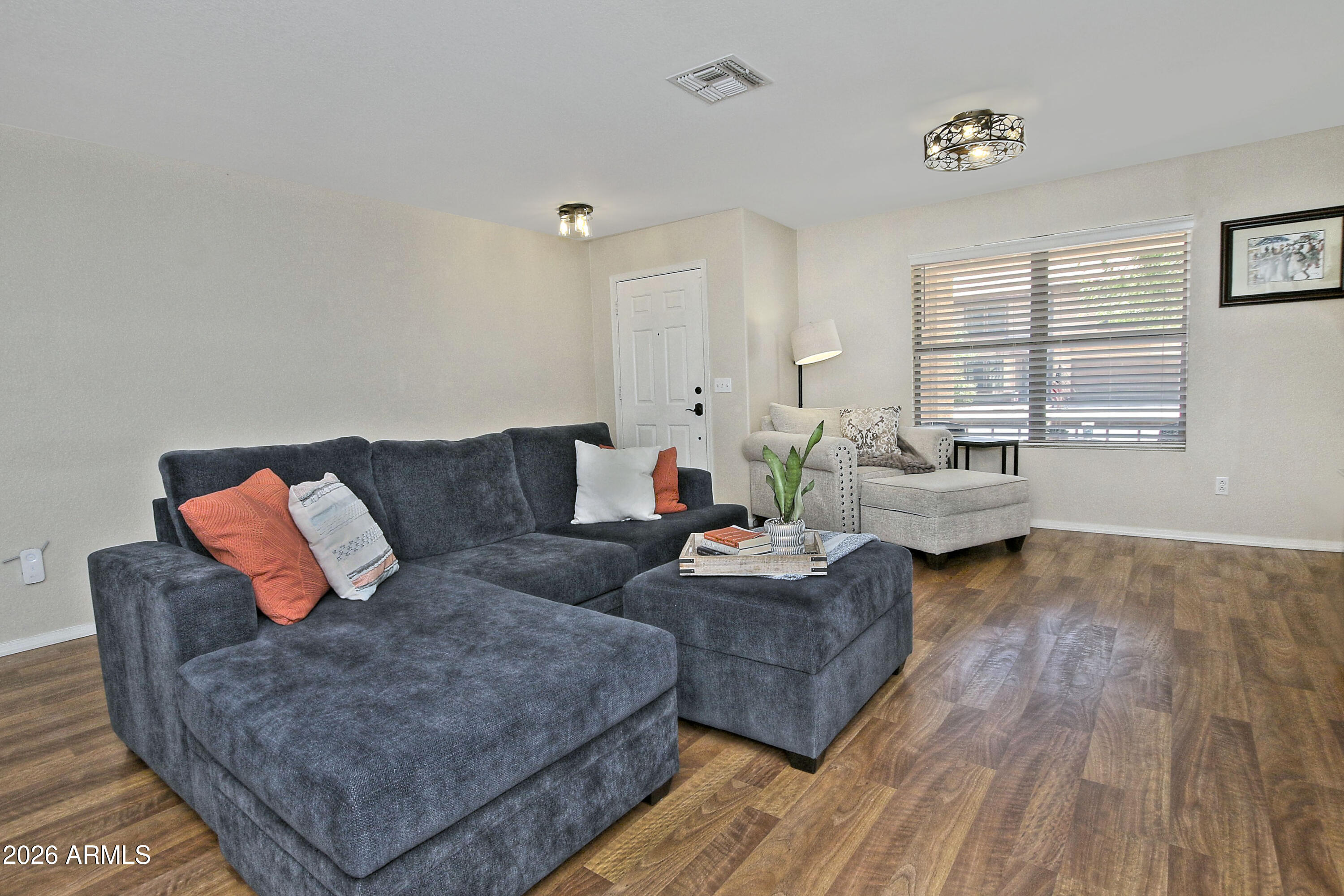 584 West Aviary Way Gilbert, AZ 85233 - Photo 14 of 52